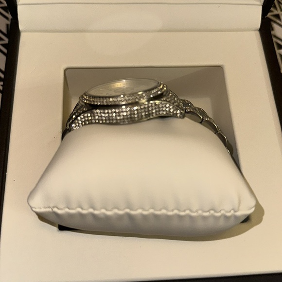 Michael Kohrs oversized blinged out watch - Picture 5 of 9